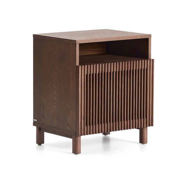 Tamno smeđi noćni ormarić u dekoru oraha s policama Beyla – Kave Home-image-3