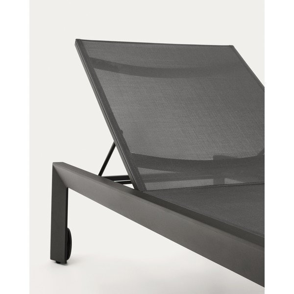 Crna metalna vrtna ležaljka Canutells – Kave Home-image-4