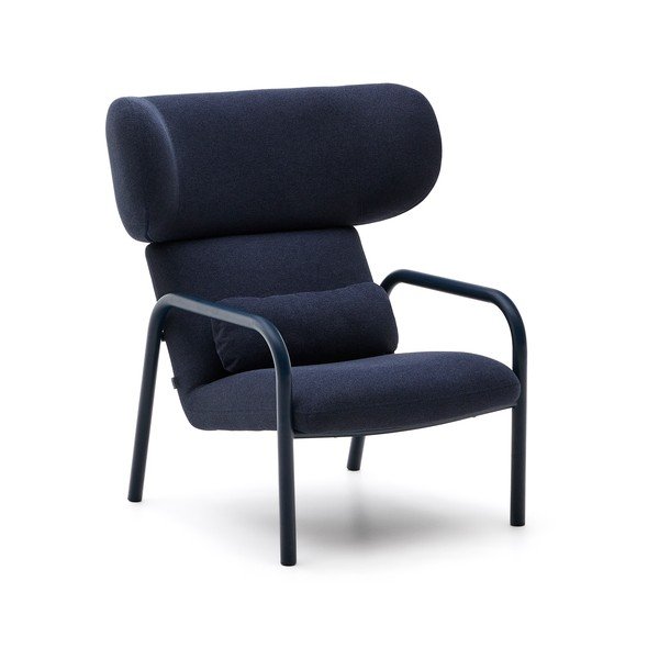 Tamno plava fotelja Inari – Kave Home