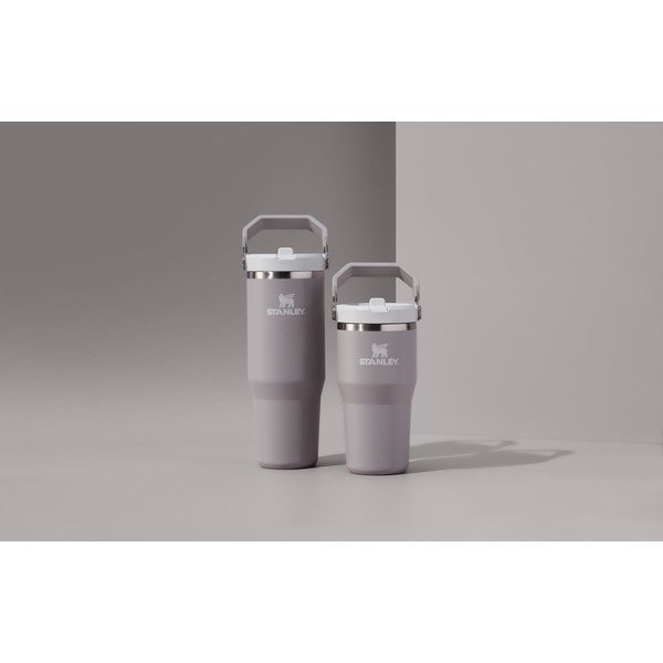 Svijetlo siva termosica od nehrđajućeg čelika 600 ml IceFlow™ Flip Straw 2.0 Tumbler Ash – Stanley-image-2