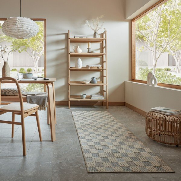 Plava periva staza od mješavine pamuka 80x230 cm Muted Checkerboard – Flair Rugs-image-1