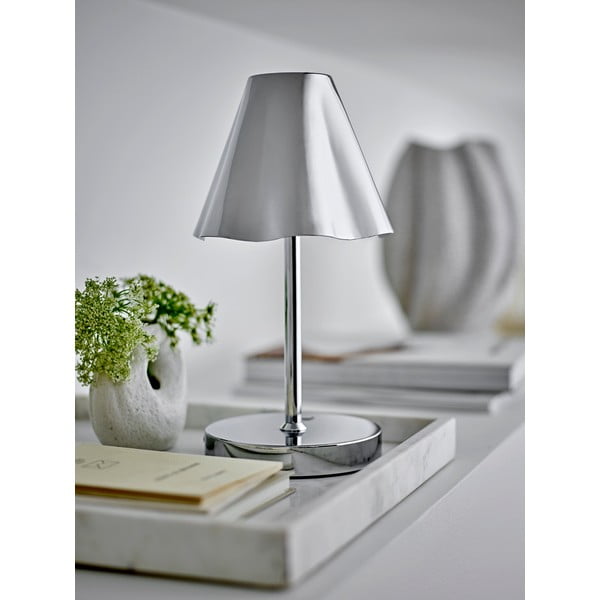 LED stolna lampa u srebrnoj boji s metalnim sjenilom (visina 28 cm) Lianna – Bloomingville-image-1