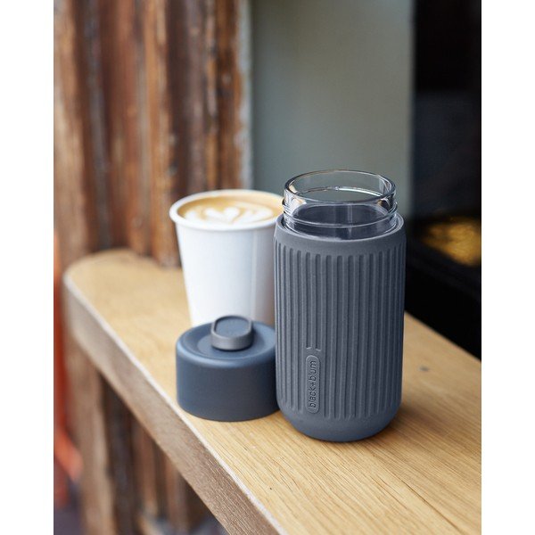 Tamno siva staklena putna šalica 340 ml – Black + Blum-image-1