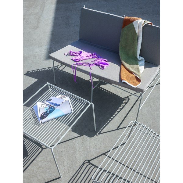 Bijela metalna vrtna klupa String – Hübsch-image-3