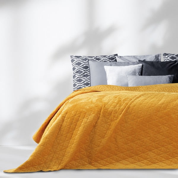 Žuti  prošiven prekrivač od samta 220x240 cm Laila – AmeliaHome