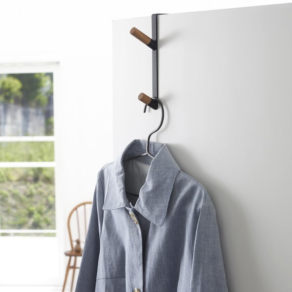 Crna metalna vješalica za vrata 1,5 cm Tower – YAMAZAKI-image-1