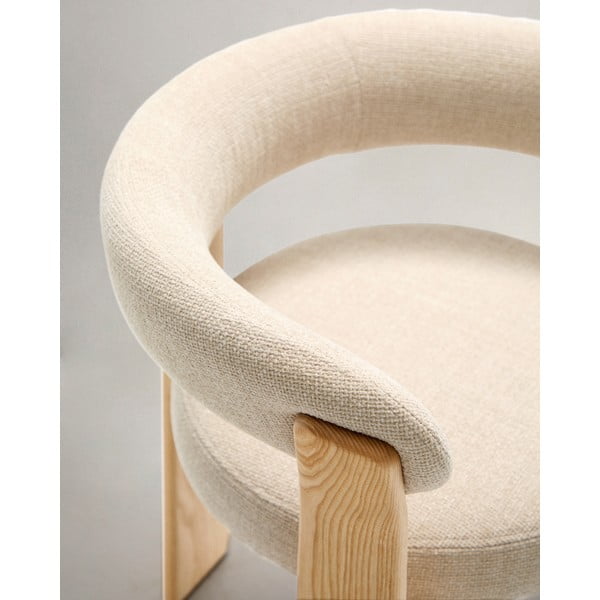 Bež/u prirodnoj boji blagovaonska stolica s naslonima za ruke od čvrste jeseni Granite – Kave Home-image-3