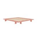 Svijetlo ružičasti bračni krevet od masivnog bora s podnicom 140x200 cm Japan – Karup Design