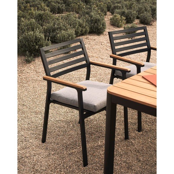 Crna metalna vrtna stolica Bona - Kave Home-image-1