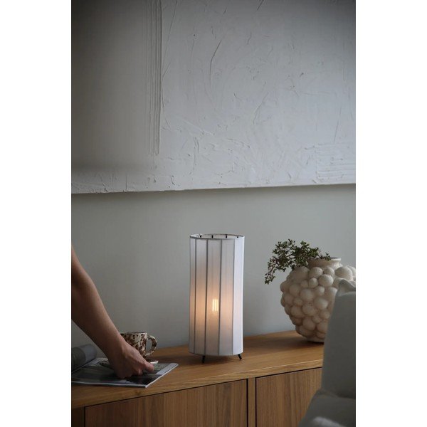 Crno-bijela stolna lampa s tekstilnim sjenilom (visina 31,5 cm) Hikari – Markslöjd-image-1