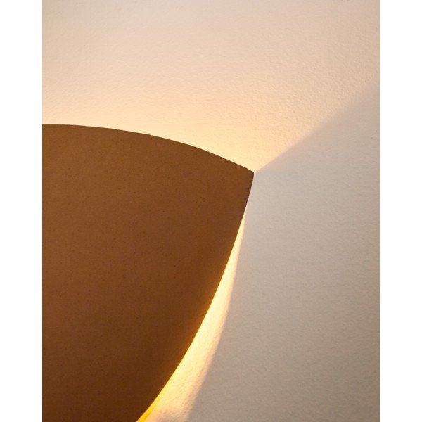 Zidna lampa s utikačem boja terakote Nibla – Kave Home-image-4
