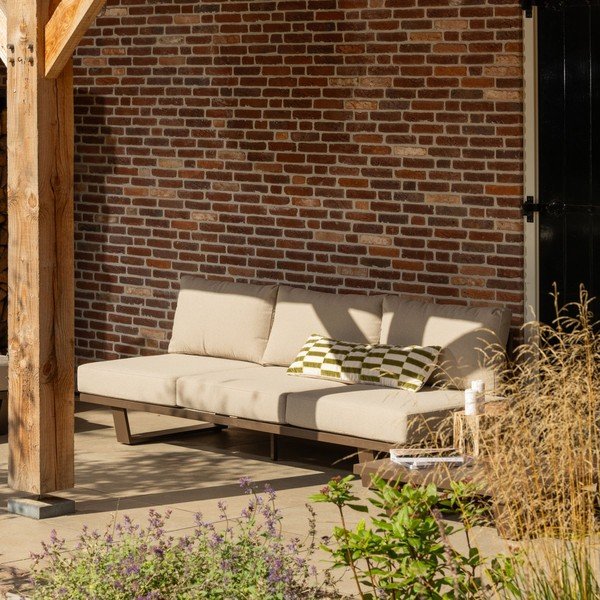 Smeđa podstavljena vrtna sofa Bear – WOOOD-image-1