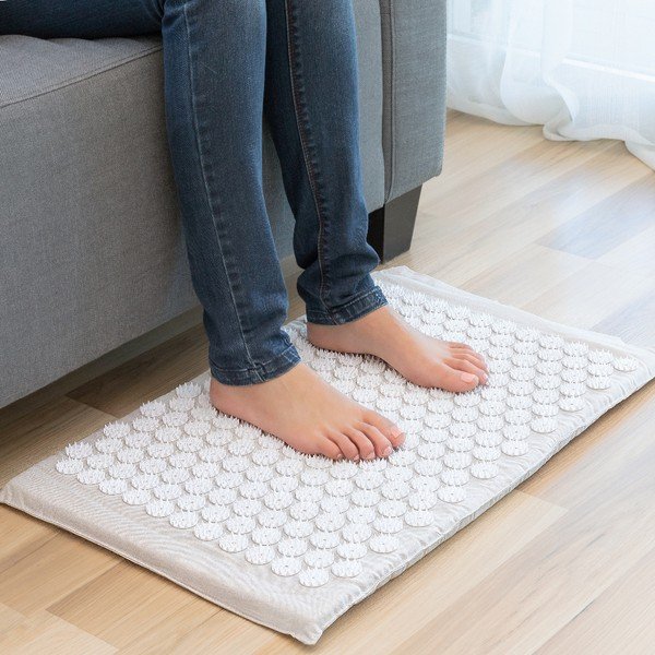 Bijeli akupresurni tepih InnovaGoods Mat-image-1