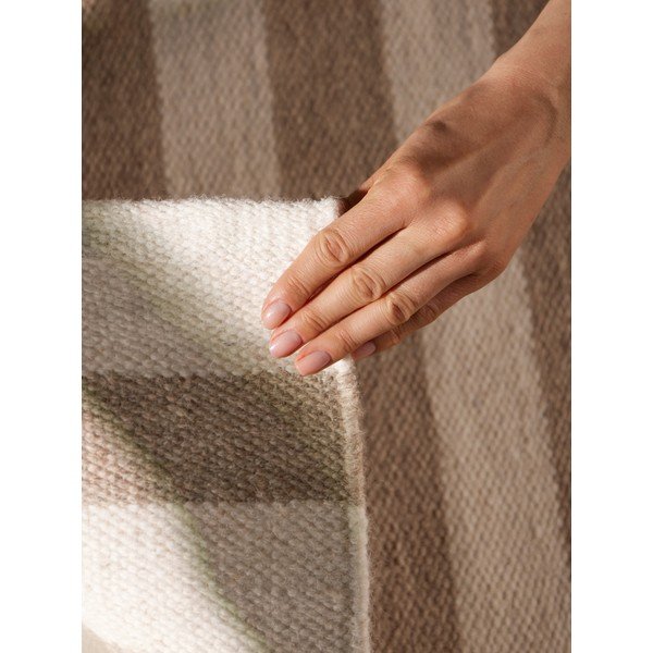 Bijeli/svjetlo smeđi obostrani/ručno rađen vunen tepih 160x230 cm Vika – Hanse Home-image-2