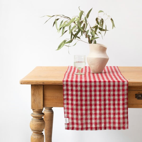 Laneni nadstolnjak 40x200 cm Red Gingham – Linen Tales