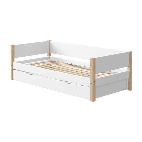 Bijeli dječji krevetić s drvenim nogama i na izvlačenje Flexa White Single, 90 x 200 cm