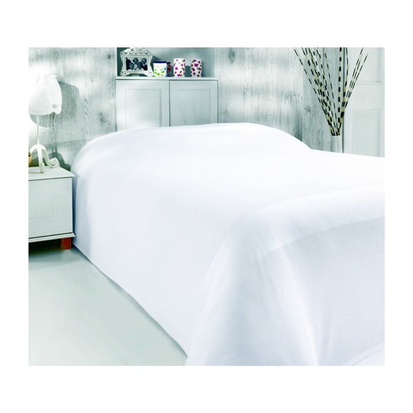 Bijeli lagani prekrivač od bambusovih vlakana preko klasičnog bračnog kreveta, 200 x 240 cm