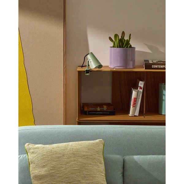 Zelena metalna stolna lampa s hvataljkom (visina 16 cm) Jula – Kave Home-image-3