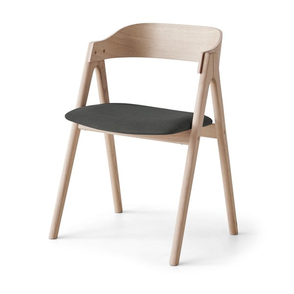 Blagovaonska stolica od hrastovine Mette – Hammel Furniture