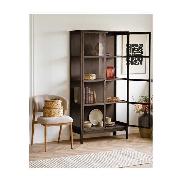 Tamno smeđa vitrina u dekoru hrasta 90x180x40 cm Zamora – House Nordic-image-1