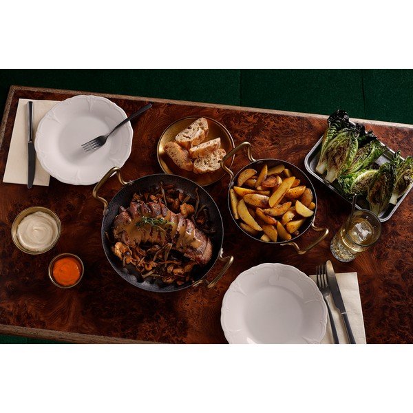 Metalni tanjur za serviranje u srebrnoj boji ø 24 cm Serve – BonBistro-image-2