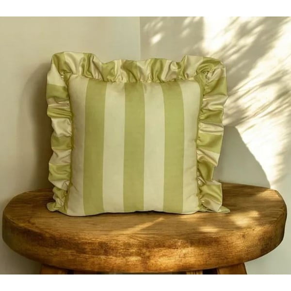 Ukrasna jastučnica 45x45 cm Ruffled – Mila Home