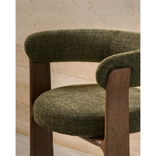 Kaki zelena/smeđa blagovaonska stolica s naslonima za ruke od čvrste jeseni Granite – Kave Home-image-2