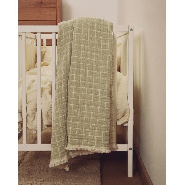 Svijetlo zelena deka za bebe od jacquarda 130x170 cm Tivaro – Kave Home-image-1