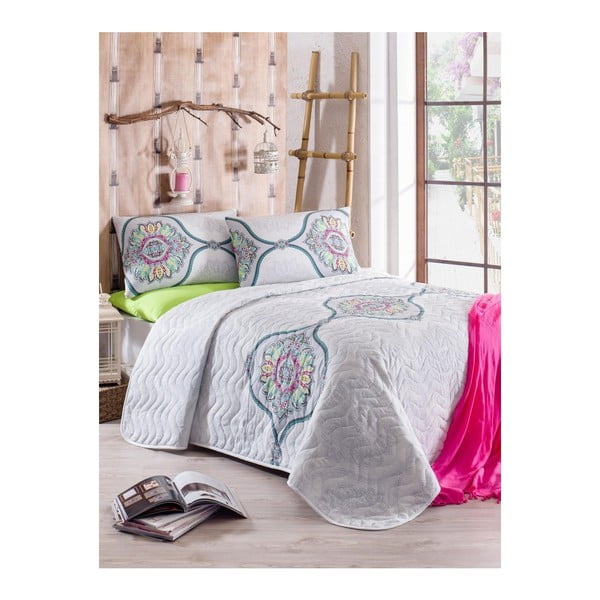 Prošiveni lagani prekrivač za bračni krevet s jastučnicama Flori, 200 x 220 cm