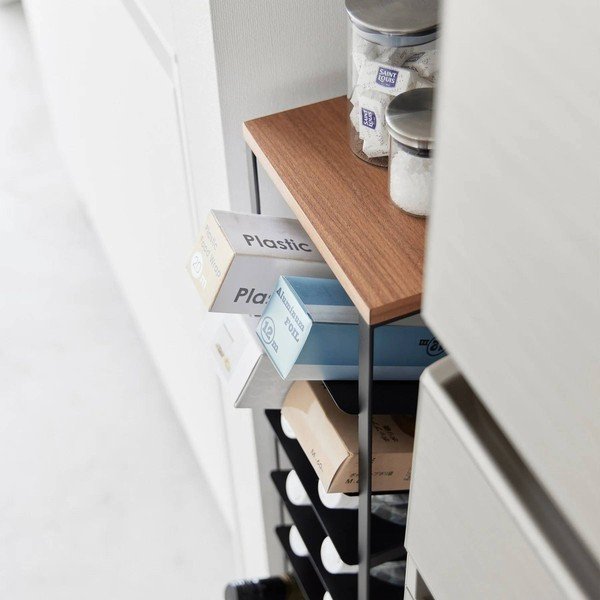 Crni metalni držač za boce vina broj boca 16 kom 20x88,5x19 cm Tower – YAMAZAKI-image-2