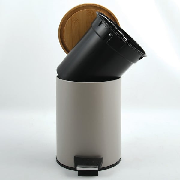 Smeđe-siva željezna kanta za smeće s pedalom 5 l   Adonis – Spirella-image-2