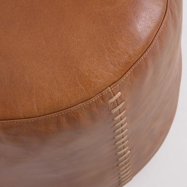 Konjak smeđi kožni puf Kave Home Cesia-image-1