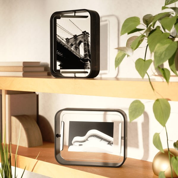 Crni drveni stojeći okvir 19x24 cm Bellwood – Umbra-image-4