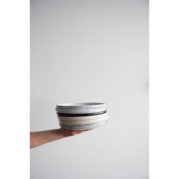 Bijelo-crni zemljani tanjur ÅOOMI Mess, ø 20 cm-image-1