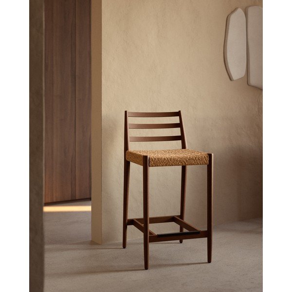 Smeđa/u prirodnoj boji barska stolica od punog hrasta (visine sjedala 65 cm) Analy – Kave Home-image-1