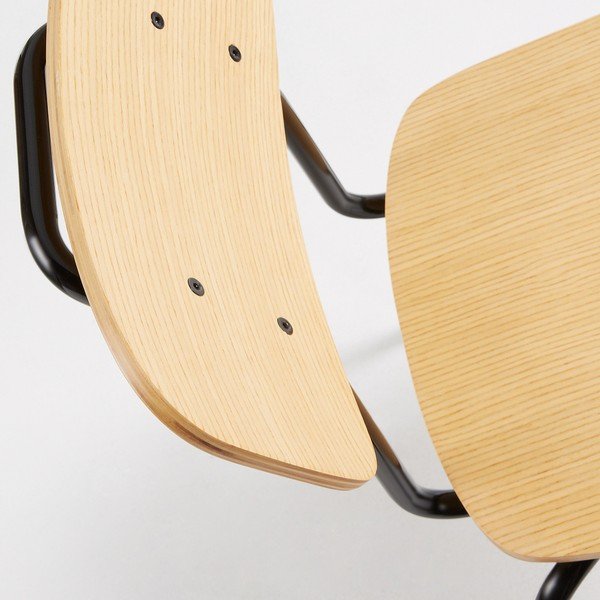 Set od 4 stolice s crnom La Forma Klee konstrukcijom-image-1