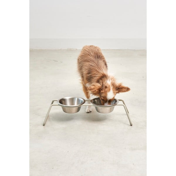 Set posuda s postoljem od nehrđajućeg čelika za pse Cena Greige M – MiaCara-image-4