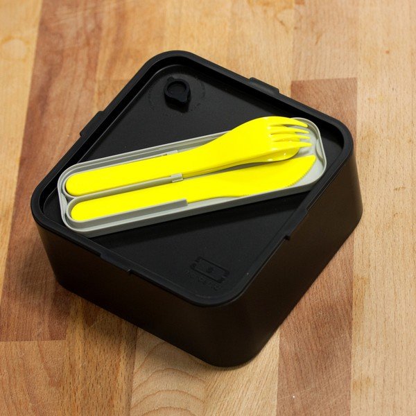 Žuti plastični pribor za jelo Monbento-image-1