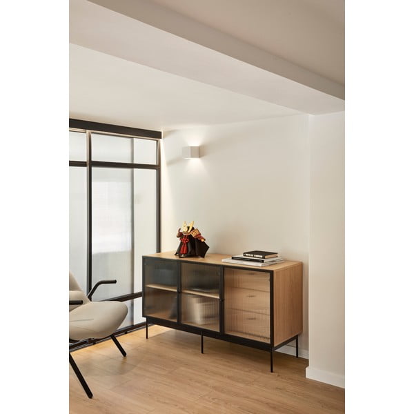 Komoda s hrastovim furnirom Teulat Blur, širina 140 cm-image-1