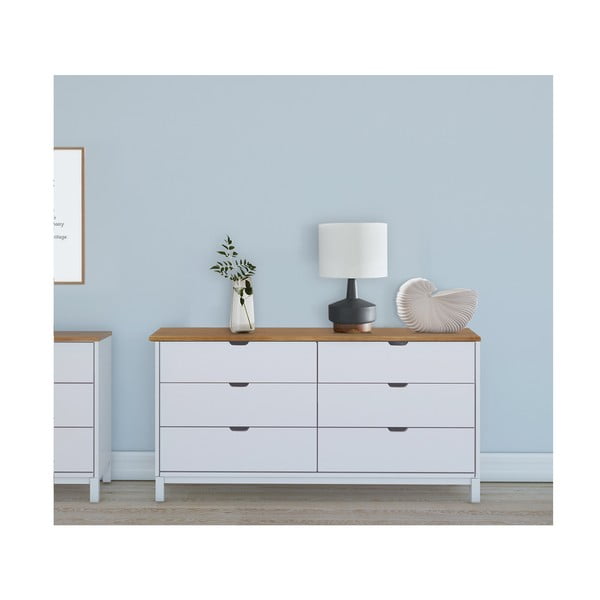 Bijela niska komoda od masivnog bora 150x75 cm Post – Støraa-image-1