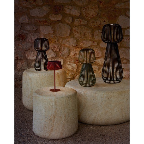 LED stolna vanjska svjetiljka s mogućnosti zatamnjivanja sa solarnim panel (visina 42 cm) Reiba – Kave Home-image-4