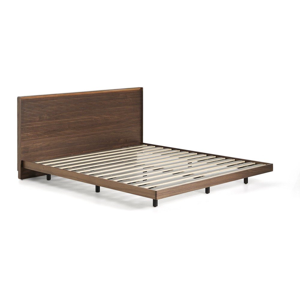 Smeđi bračni krevet od masivne breze s podnicom 180x200 cm Norlen – Kave Home
