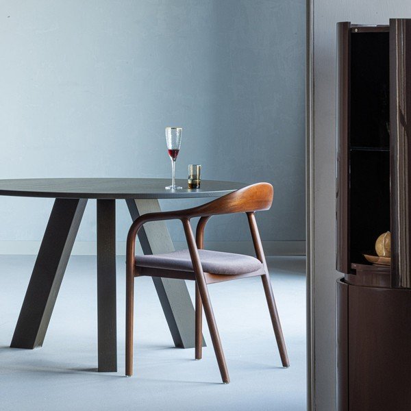 Okrugao blagovaonski stol od punog hrasta ø 129 cm Rhonda – WOOOD-image-1