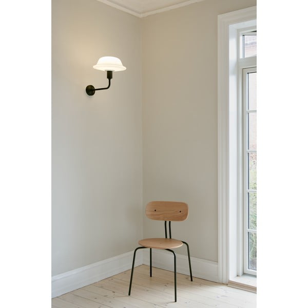 Crna metalna zidna lampa bez sjenila Santé – UMAGE-image-1