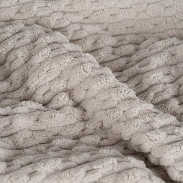 Bež prošiven prekrivač 230x260 cm – Ixia-image-2