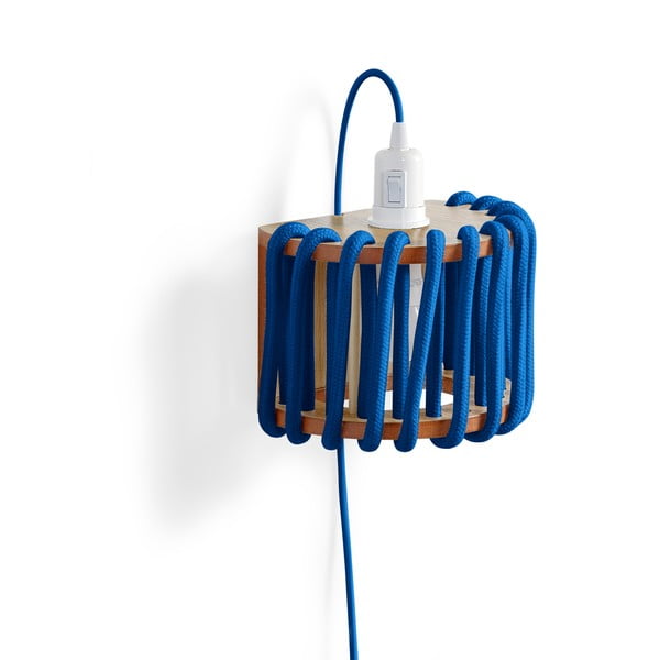 Plava zidna svjetiljka s drvenom strukturom EMKO Macaron, duljina 20 cm-image-3