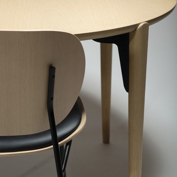 Okrugao blagovaonski stol u dekoru hrasta ø 122 cm Paragon – DAN-FORM Denmark-image-1