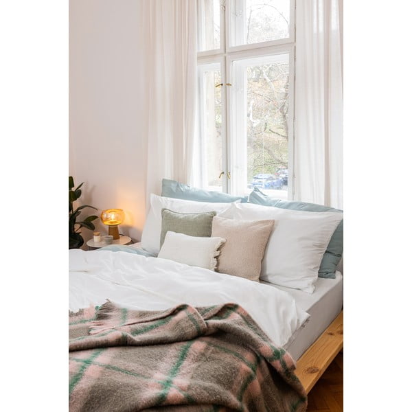 Bijela posteljina za bračni krevet od mikrosatena 200x200 cm Basic – Bonami Essentials-image-3