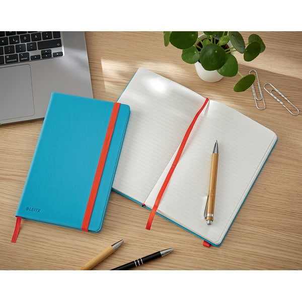 Plava bilježnica s mekom površinom Leitz, 80 stranica-image-1