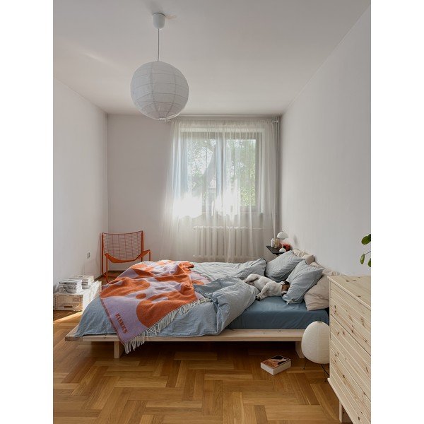 Bračni krevet od borovine s letvicama u prirodnoj boji 160x200 cm Japan – Karup Design-image-4